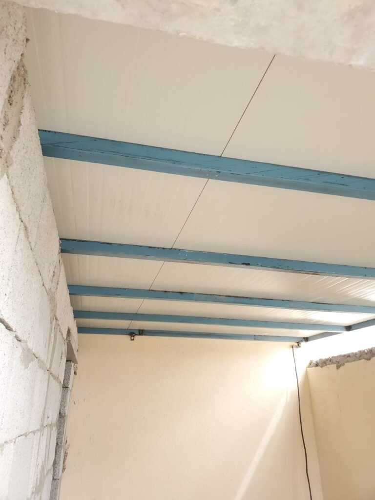 شركة تركيب ساندوتش بانل بالرياض تقدم خدمات عزل حراري وصوتي